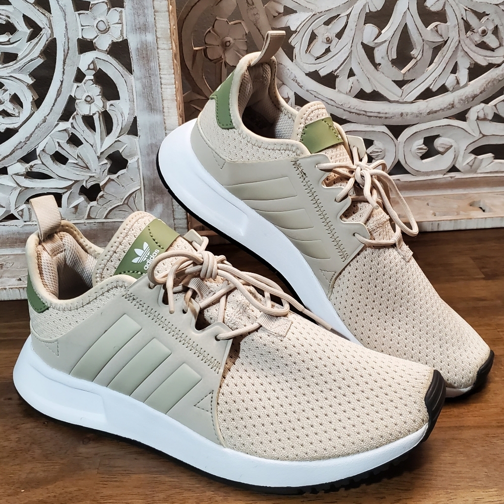 Adidas XPLR Athletic Shoes Womens size 8